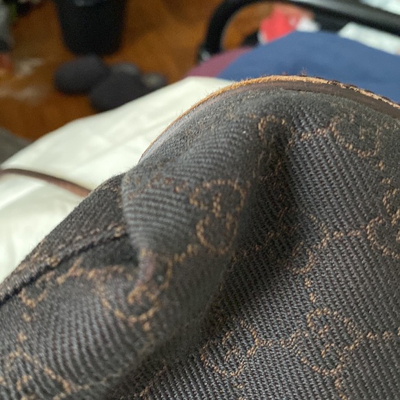 GUCCI Preloved Authentic Shoulder Bag - Picture 9 of 16